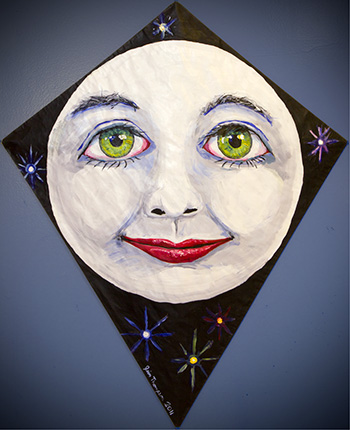 Moon Kite